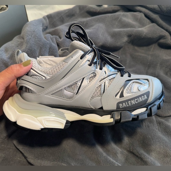 Balenciaga Track  low-top sneakers - Picture 9 of 14